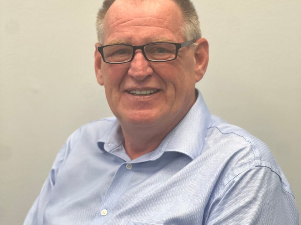 xr:d:DAE7uhd2jew:76,j:44084417111,t:23032715