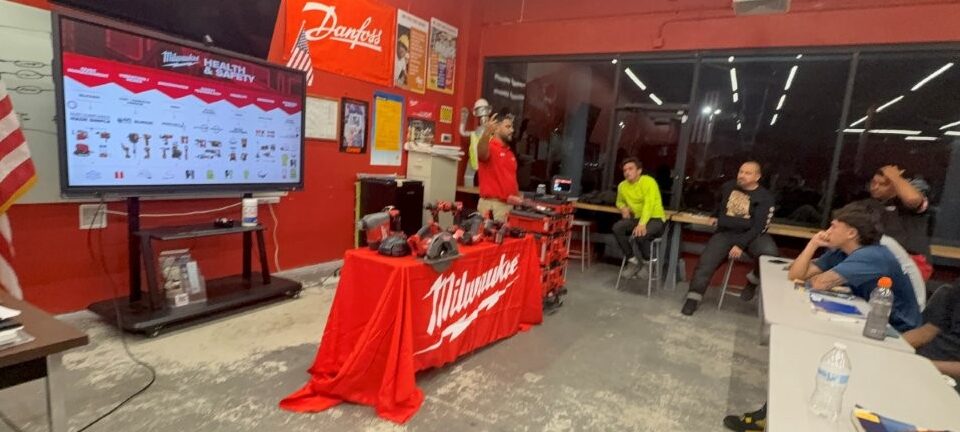 Safety Milwaukee Tool Showcases Power Innovation for New ABCI Apprentices